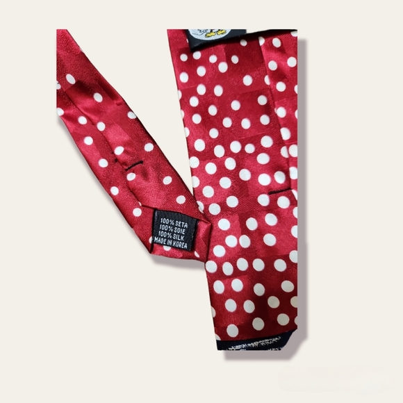 Atlas Design Mickey & Co Disney Holiday Tie - Picture 5 of 5